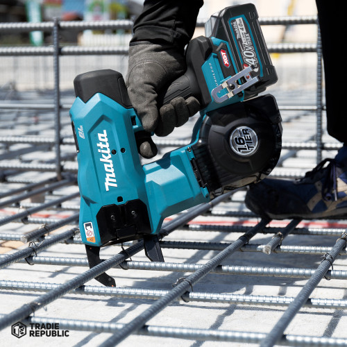TR001GZ01 Makita 40V Max Brushless 1.6mm Rebar Tying Tool