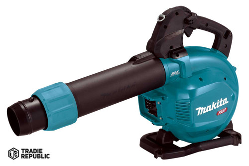 UB003GZ Makita 40VMAX XGT Brushless Blower Vacuum