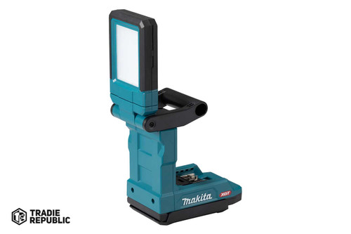 ML013G Makita 40VMAX XGT Magnetic Light