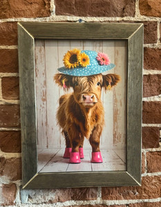 HCBT005 "Gertie" Highland Cow In Boots