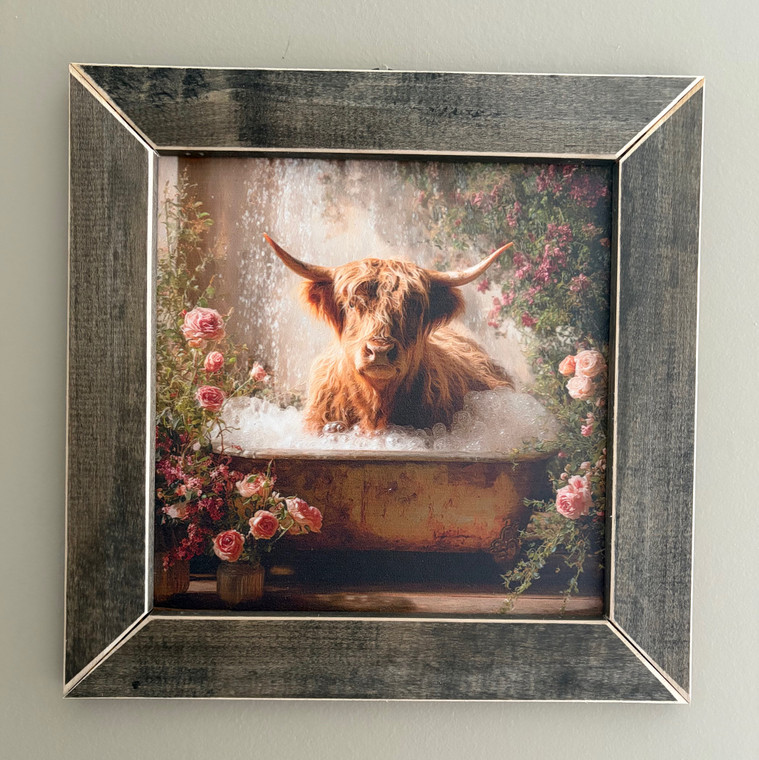 HCT017 "Nellie"  Highland Cow Chillin' In Tub