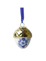 Noot met gouden dopje