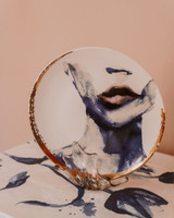 Wandbord Victoria Verbaan - Miss lips - Keramiek - 31 cm