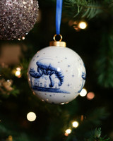 Christmas bauble Redmer Hoekstra - Zodiac Cancer - Ceramic - 8 cm