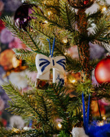 Christmas ornament bow gold - Ceramic - 7,5 cm