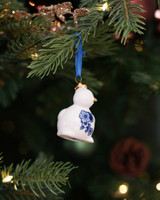 Kerstornament Kuiken keramiek van Heinen Delfts Blauw