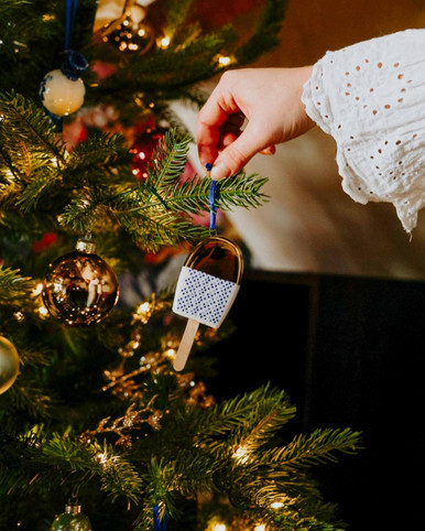 Kerstornament ijsje met dip - Keramiek - 11,5 cm