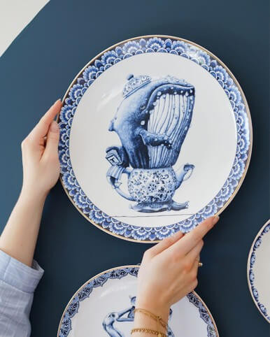 Wall Plate Redmer Hoekstra - Whale - Ceramic - 31 cm