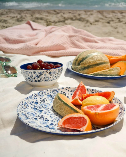 Camping Dinnerware Set – 4 persons - Melamine – 12 pieces