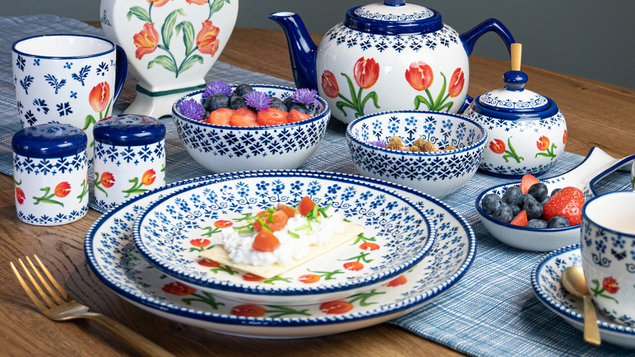 New Orange Tulip tableware!