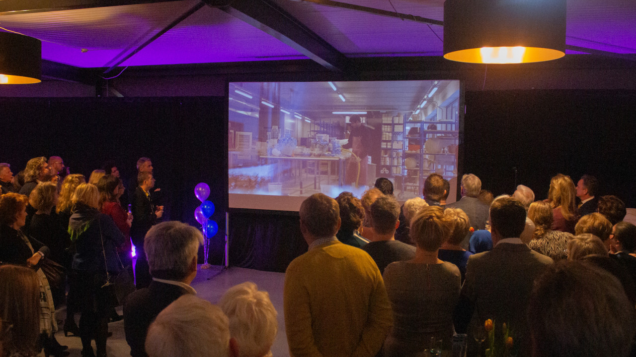 Feest! Een nieuw bedrijfsgebouw!
