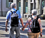 How to Help Aging Parents Remain Independent