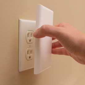 Safety 1st Outsmart Outlet Shield