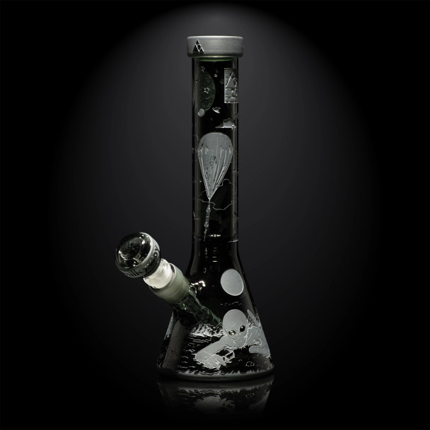 Milkyway Roswell 1947 10.5 Beaker Bong Smoke