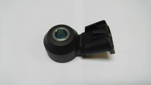 OEM GM Knock Sensor | 10-15 Camaro / 05-13 Corvette / 05-06 GTO / 07-13 1500