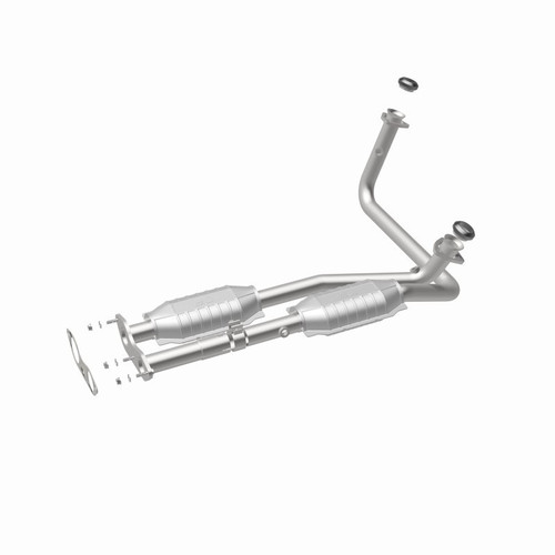 MagnaFlow Part 23453 HM Grade Direct-Fit Catalytic Converter for Chevy & GMC
