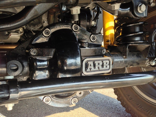 ARB Differential Cover for Chrysler 8.25 Inch Axles * Black