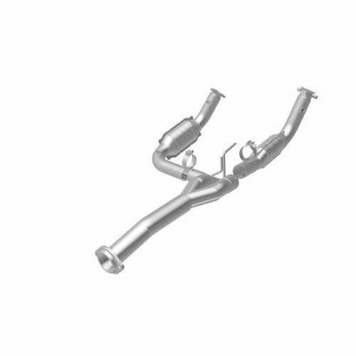 MagnaFlow 21-252 Catalytic Converter Direct Fit EPA Compliant For Silverado Sier