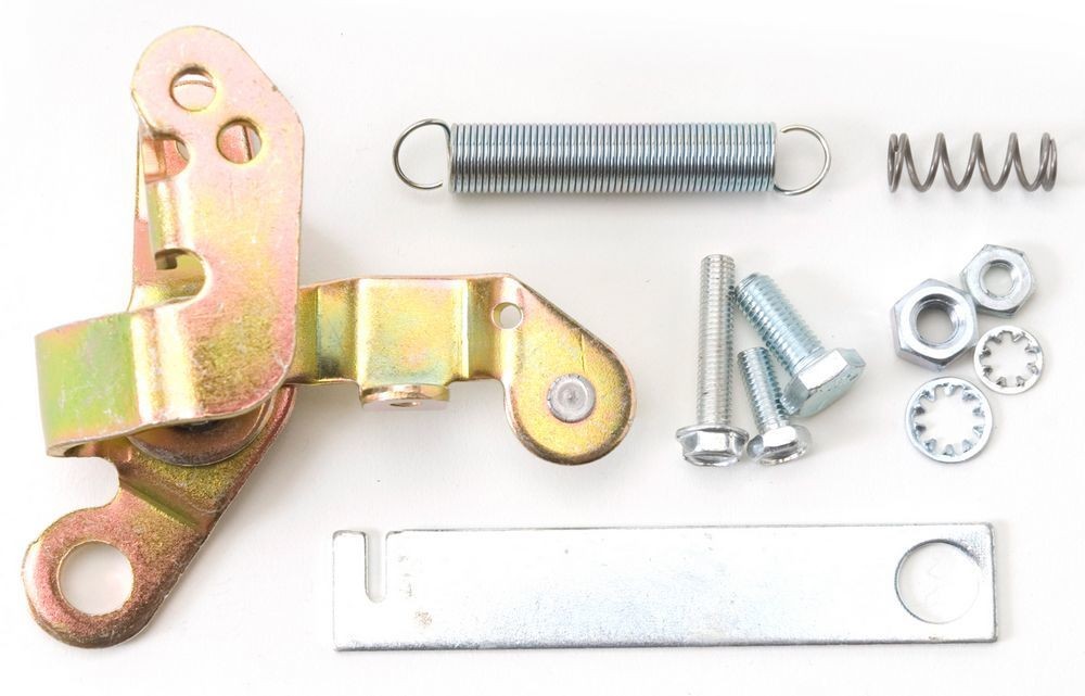 Edelbrock Throttle Lever Adapter for Ford Carburetors Kit 1483