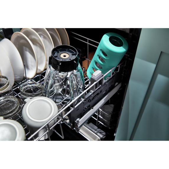 Whirlpool® Quiet Dishwasher with 3rd Rack WDT730HAMZ