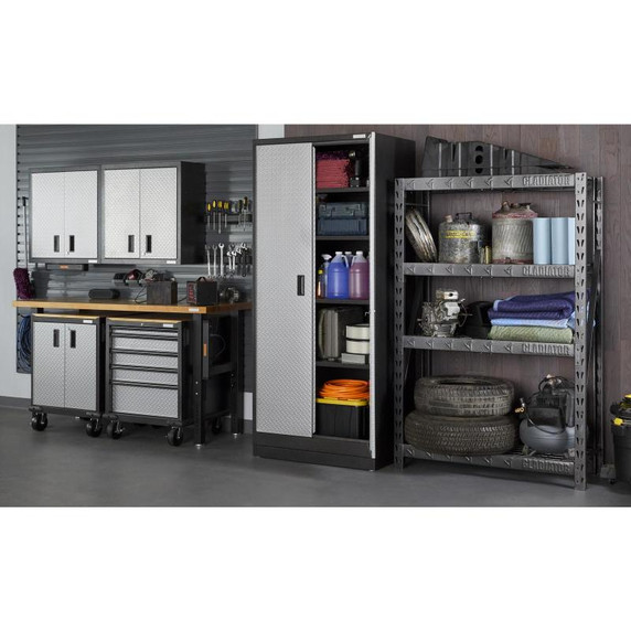 Gladiator® 6' (182.9 cm) Wide Adjustable Height Hardwood Workbench GAWB06HWEG