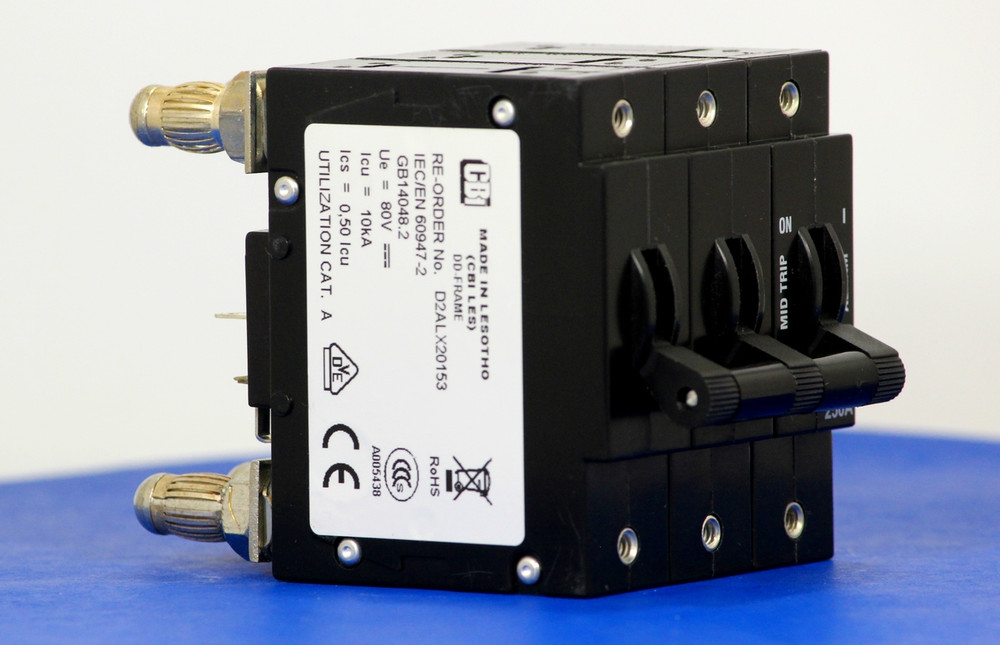 D2ALX20153 (3 Pole, 250A, 80VDC, Plug-In Terminals, Series Mid-Trip w/alarm, UL Listed (UL 489))