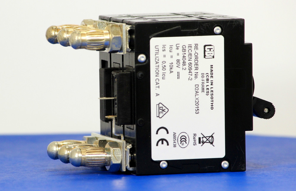 D2ALX20153 (3 Pole, 250A, 80VDC, Plug-In Terminals, Series Mid-Trip w/alarm, UL Listed (UL 489))