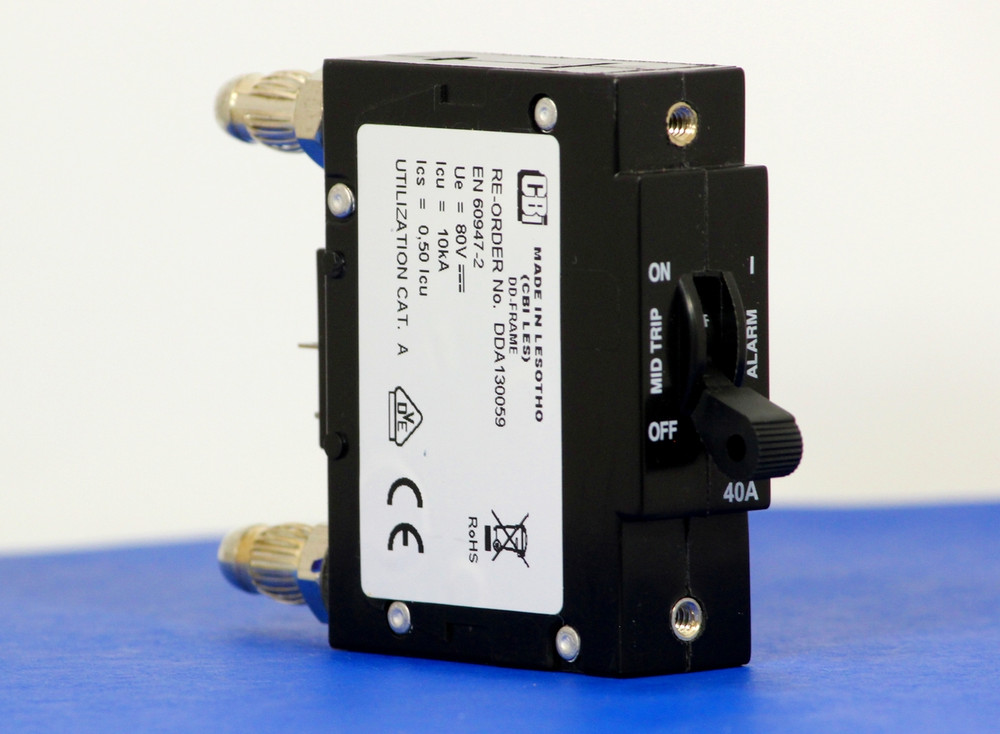 DDA130059 (1 Pole, 40A, 80VDC, Plug-In Terminals, Series Mid-Trip w/alarm, UL Listed (UL 489))