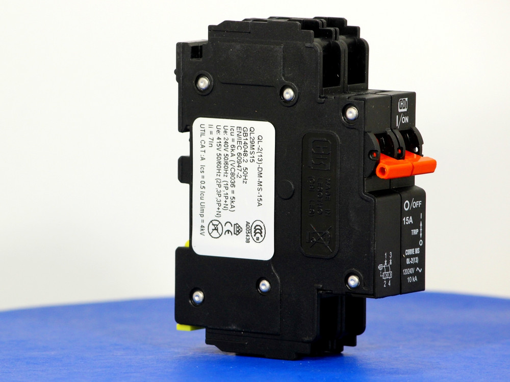 QL29MS15 (2 Pole, 15A, 120/240VAC; 240VAC, UL Listed (UL 489))