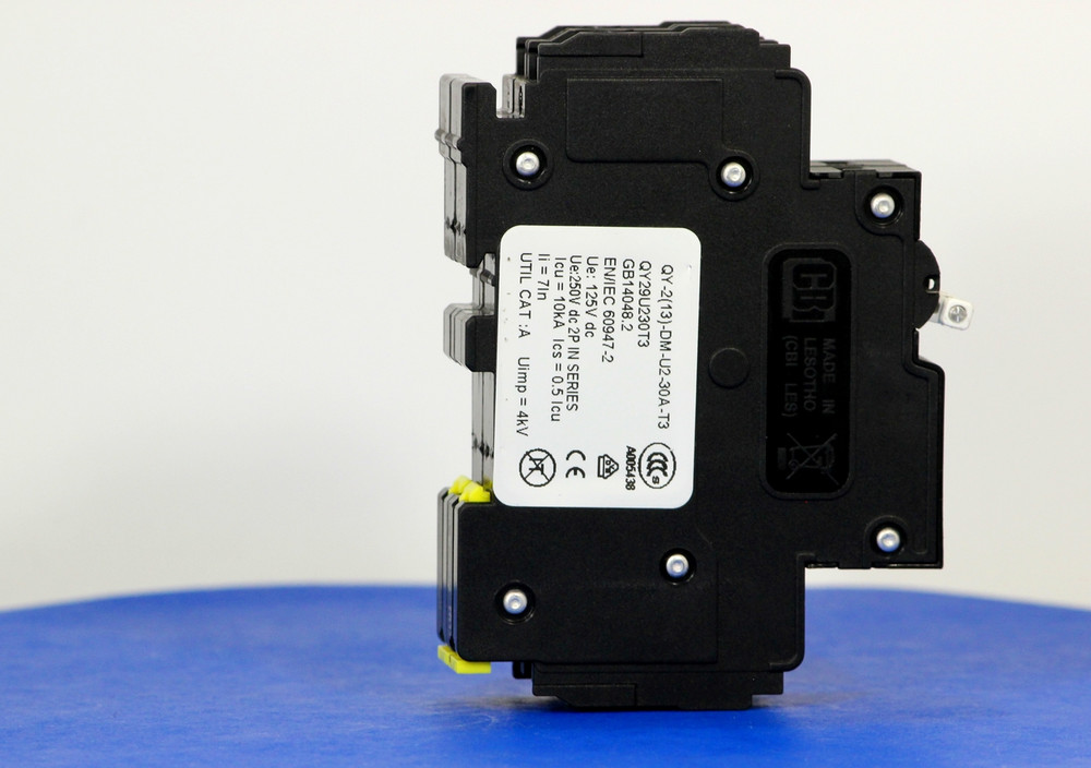 QY29U230T3 (2 Pole, 30A, 250VDC, UL Listed (UL 489))