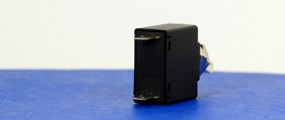 BABC0034 (1 Pole, 20A, 65VDC/240AC, Quick Connect, Series Trip, UL Recognized (UL 1077))