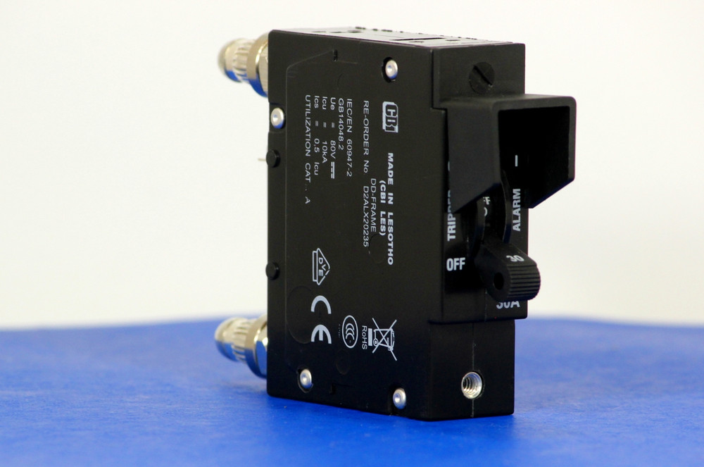 D2ALX20235 (1 Pole, 30A, 80VDC, Plug-In Terminals, Series Mid-Trip w/alarm, UL Listed (UL 489))