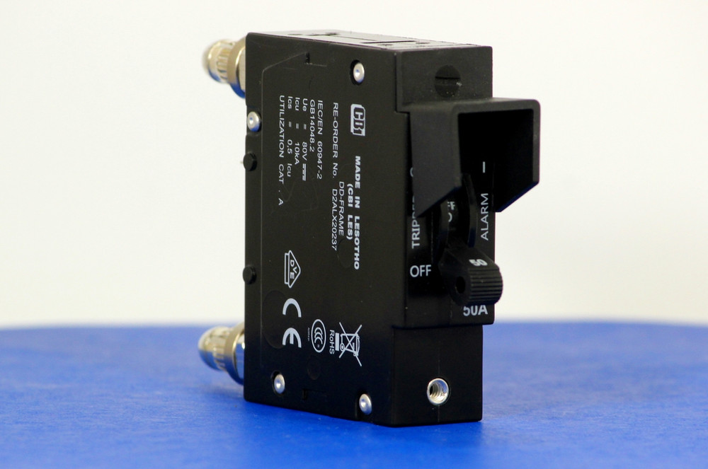 D2ALX20237 (1 Pole, 50A, 80VDC, Plug-In Terminals, Series Mid-Trip w/alarm, UL Listed (UL 489))