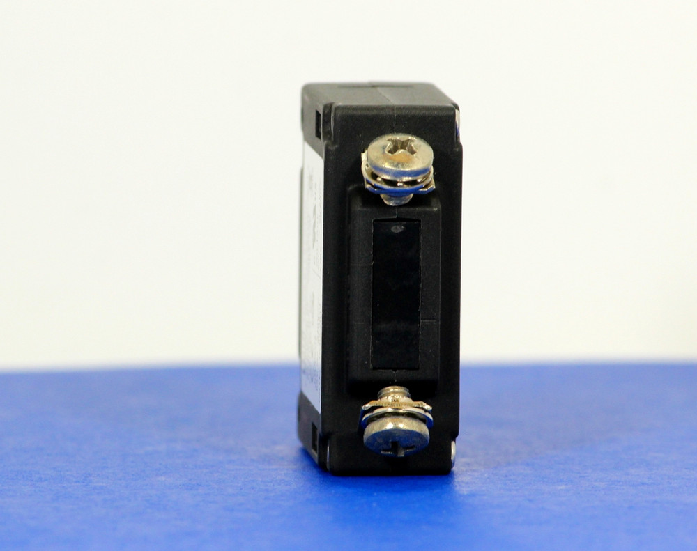 CA2BXA0101 (1 Pole, 20A, 65VDC/240VAC, Screw Terminal, Series Trip, UL Recognized (UL 1077))
