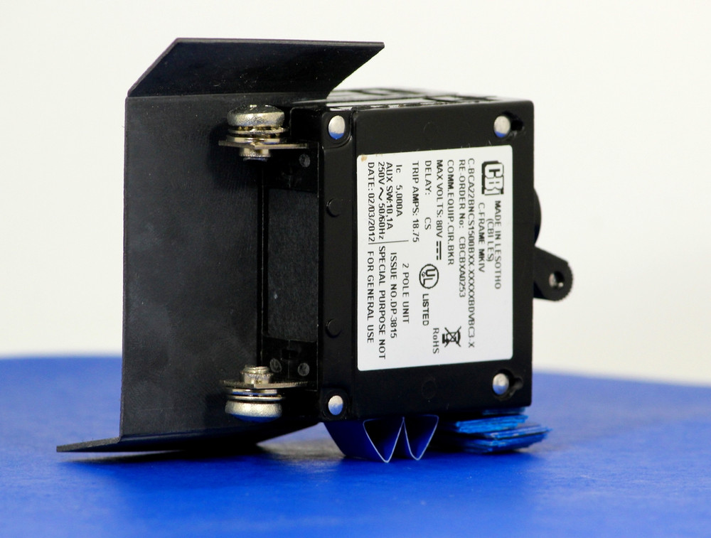 CBCBXA0253 (2 Pole, 15A, 80VDC, Screw Terminal, Series Trip W/ Aux., UL Listed (UL 489))