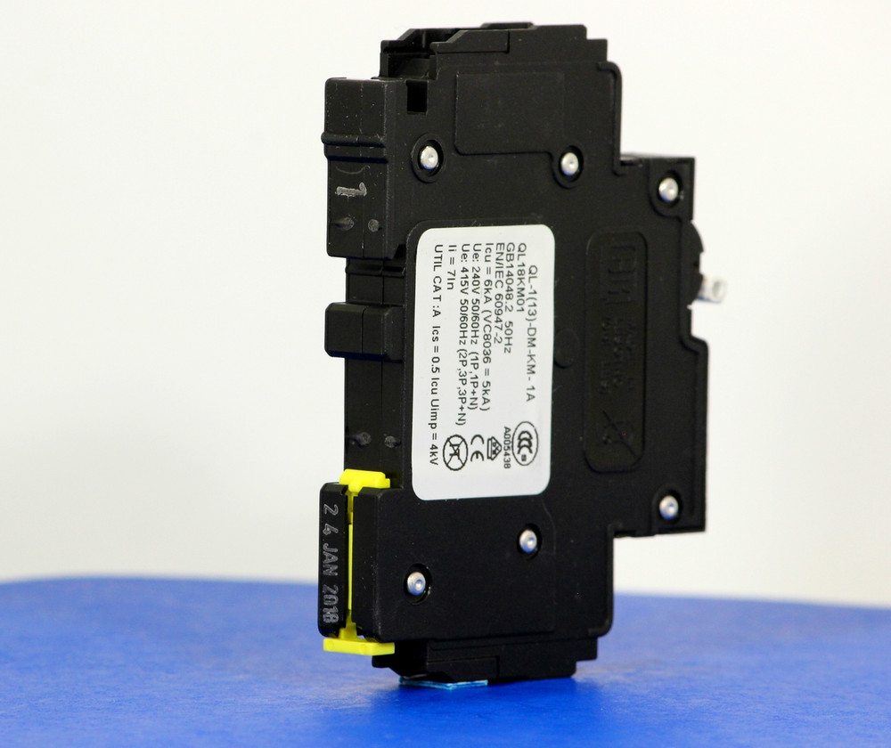 QL18KM01 (1 Pole, 1A, 120VAC; 240VAC, UL Listed (UL 489))