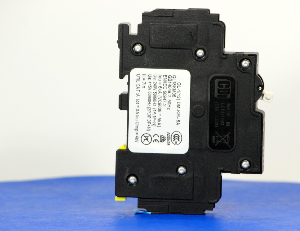 QL18KM06 (1 Pole, 6A, 120VAC; 240VAC, UL Listed (UL 489))