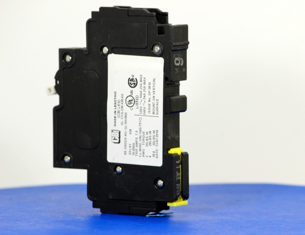 QL18KM06 (1 Pole, 6A, 120VAC; 240VAC, UL Listed (UL 489))