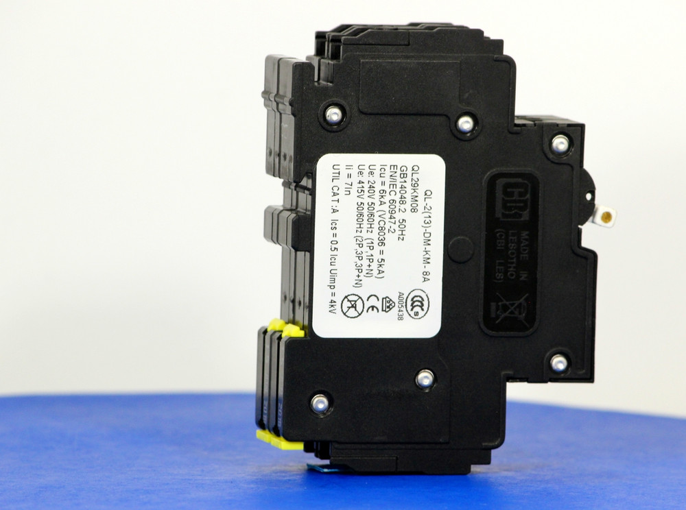 QL29KM08 (2 Pole, 8A, 120/240VAC; 240VAC, UL Listed (UL 489))