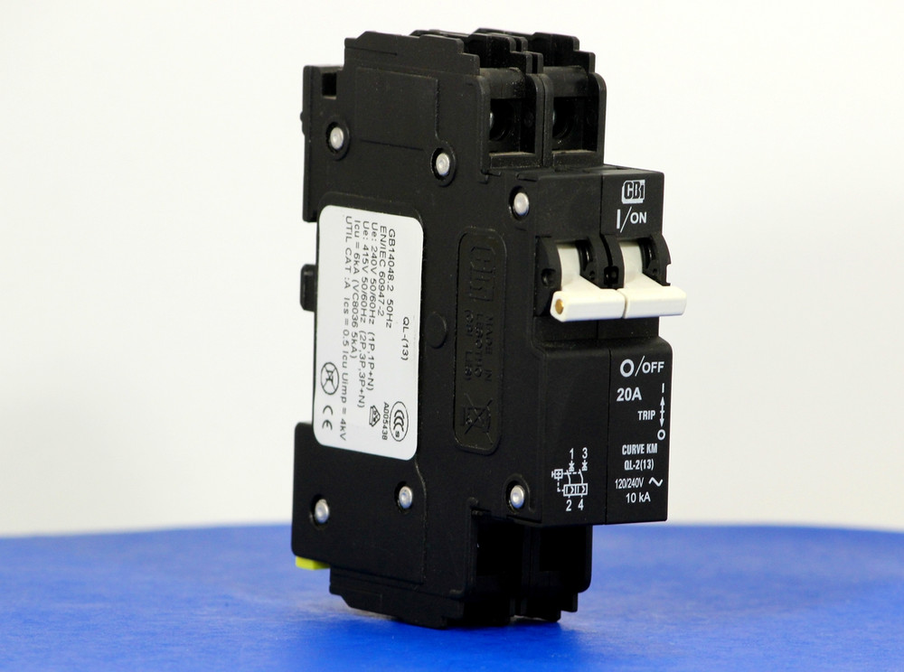 QL28KM20 (2 Pole, 20A, 120/240VAC; 240VAC, UL Listed (UL 489))