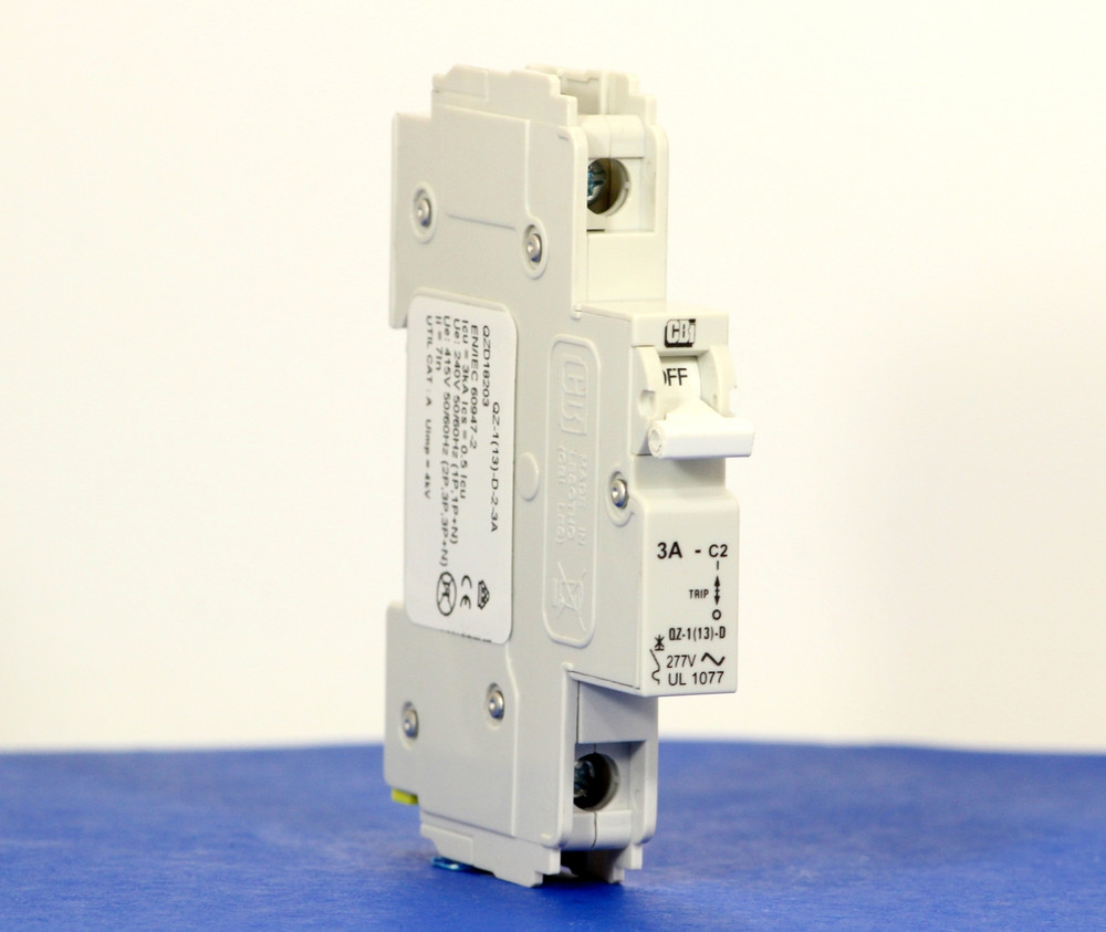 QZD18203 (1 Pole, 3A, 277VAC, UL Recognized (UL 1077))