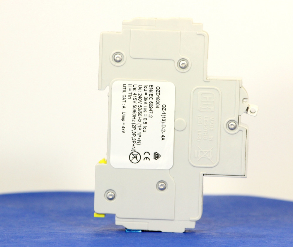 QZD18204 (1 Pole, 4A, 277VAC, UL Recognized (UL 1077))