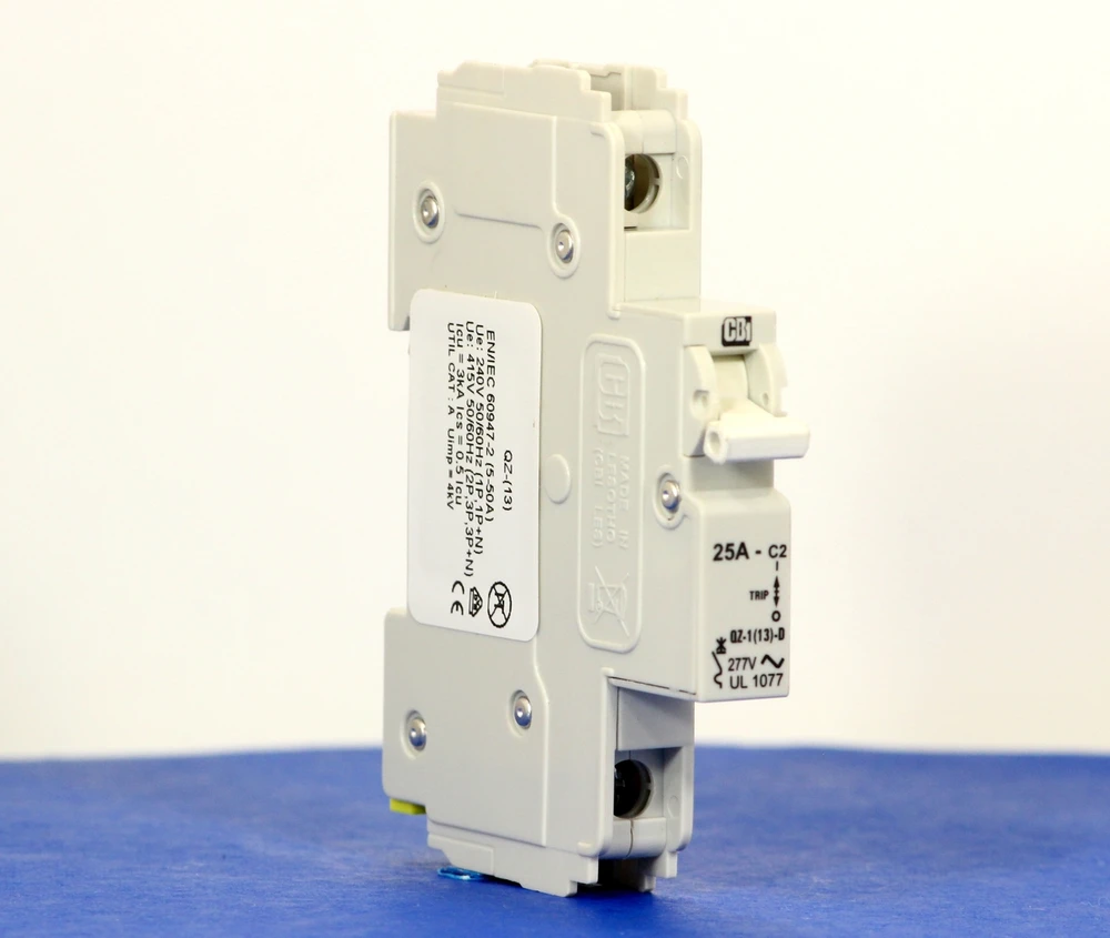 QZD18225 (1 Pole, 25A, 277VAC, UL Recognized (UL 1077))