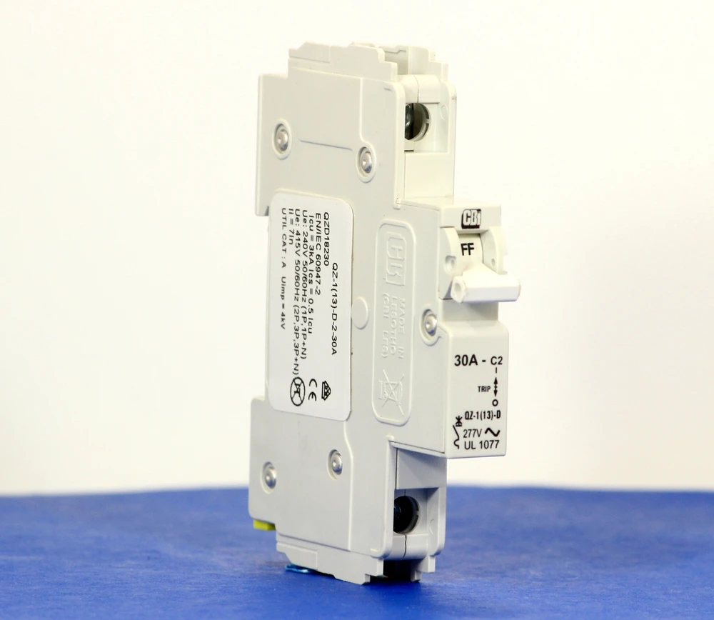 QZD18230 (1 Pole, 30A, 277VAC, UL Recognized (UL 1077))