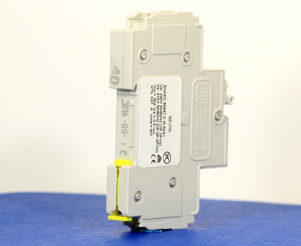 QZD18240 (1 Pole, 40A, 277VAC, UL Recognized (UL 1077))