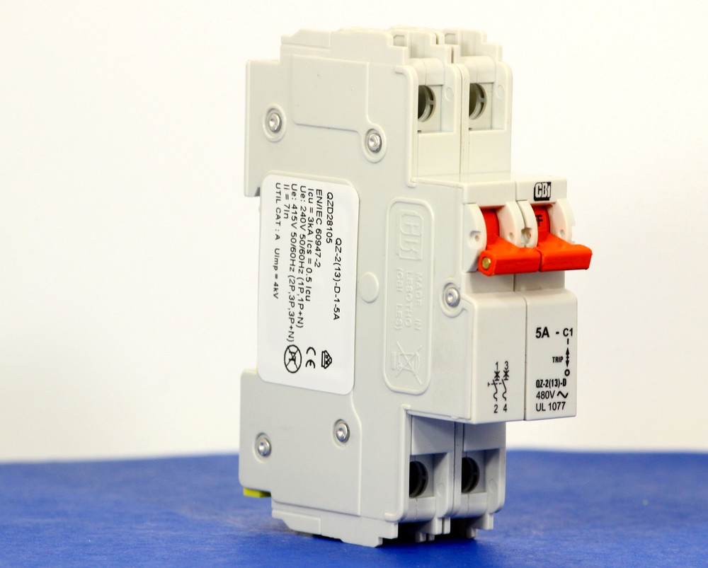 QZD28105 (2 Pole, 5A, 277/480VAC, UL Recognized (UL 1077))