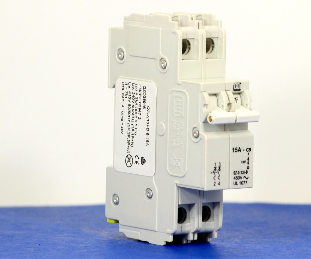 QZD28915 (2 Pole, 15A, 277/480VAC, UL Recognized (UL 1077))