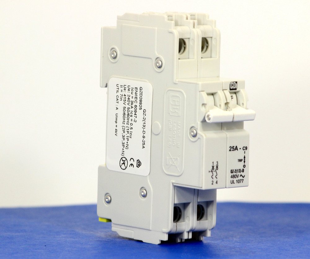 QZD28925 (2 Pole, 25A, 277/480VAC, UL Recognized (UL 1077))