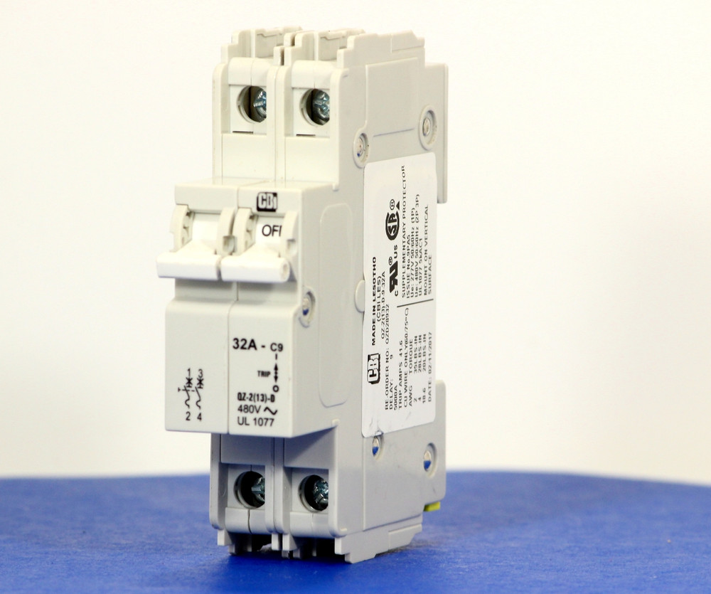 QZD28932 (2 Pole, 32A, 277/480VAC, UL Recognized (UL 1077))