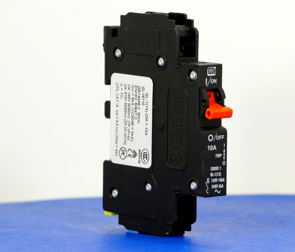 QL18110 (1 Pole, 10A, 120VAC; 240VAC, UL Listed (UL 489))
